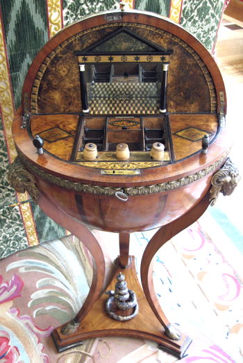 globe Biedermeier work table