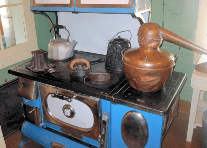 stovetop still kettle toaster sadiron